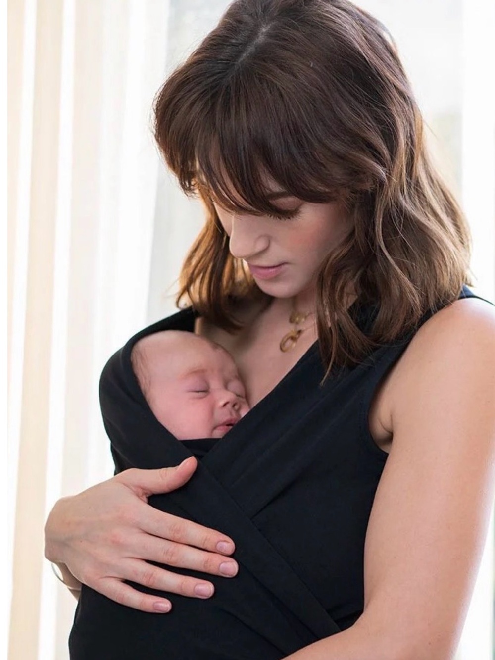 Seraphine NIB Babywearing Top Black L